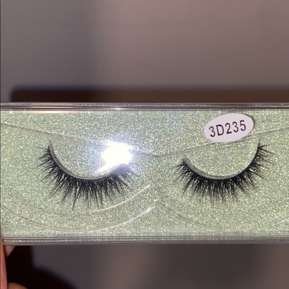 Lashes